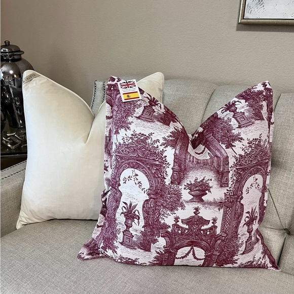 1-NWT SPANISH WOVEN GREEK GARDEN DESIGN PILLOW (Read description for details) - Picture 3 of 10